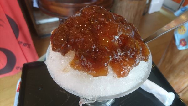 西伊豆町の手作り飴屋「菊水」のかき氷：裏メニューのイチジク