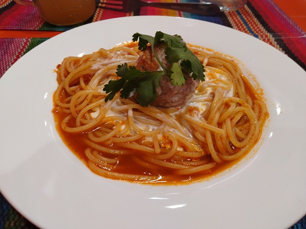 アルボンディガスパスタ