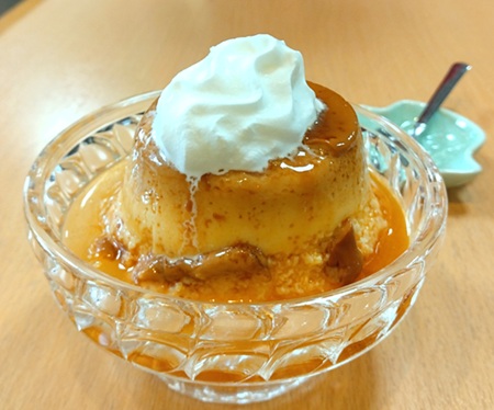 カフェ オルラトッタの固焼きプリン
